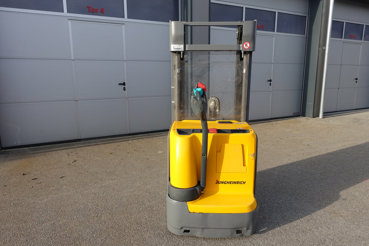 Jungheinrich EJC 212 Ameise