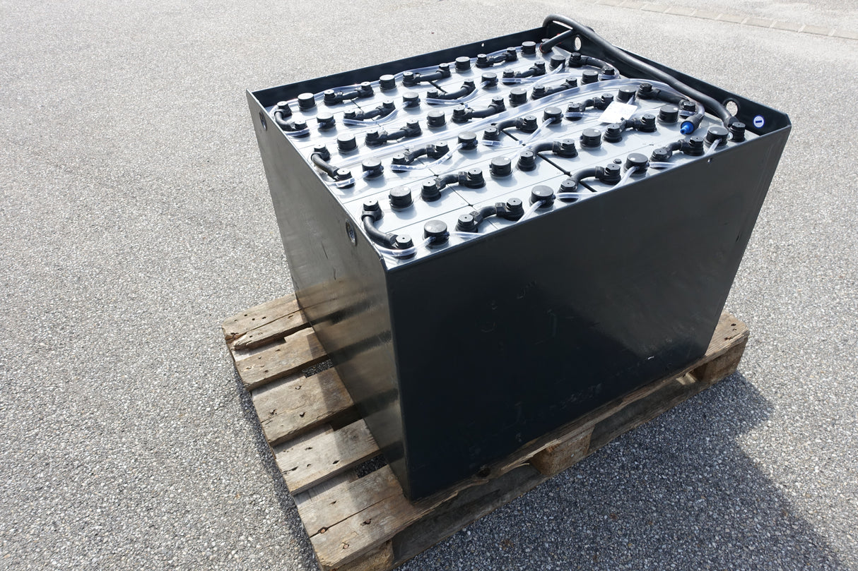 Forklift battery 48V 6PzS750
