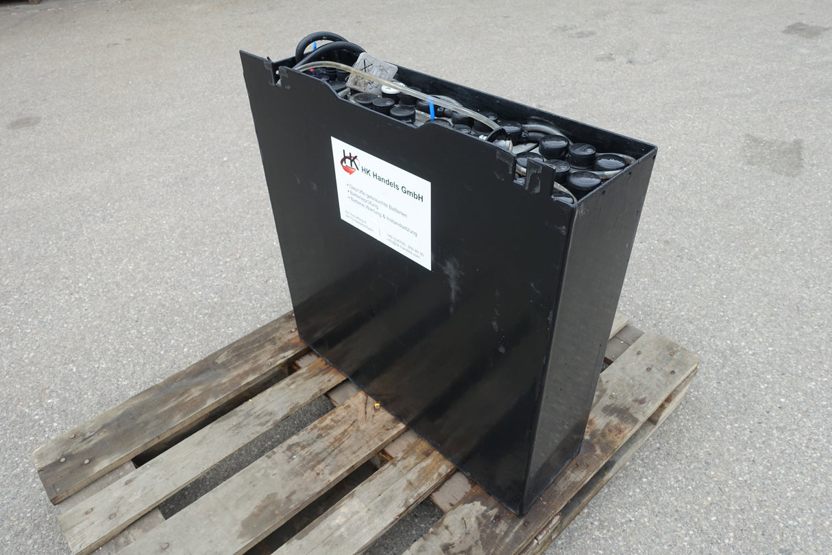 Hawker Staplerbatterie 24V 3PzB225