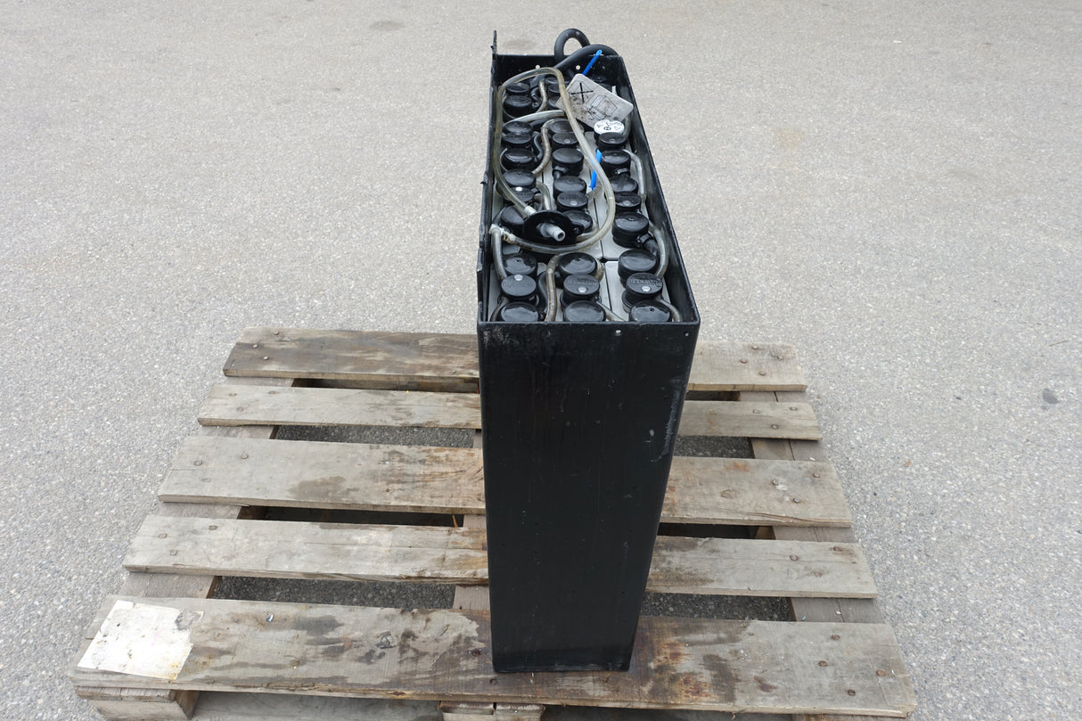 Hawker Staplerbatterie 24V 3PzB225