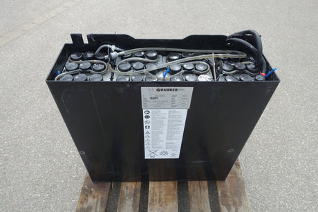 Hawker Staplerbatterie 24V 3PzB225