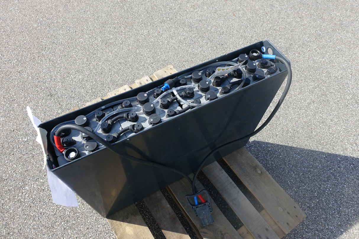 Forklift battery 24V 2PzS250