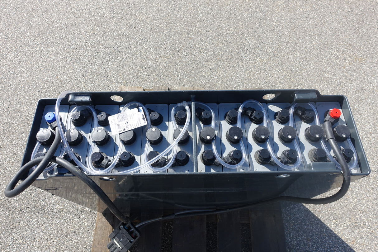 Forklift battery 24V 3PzS375