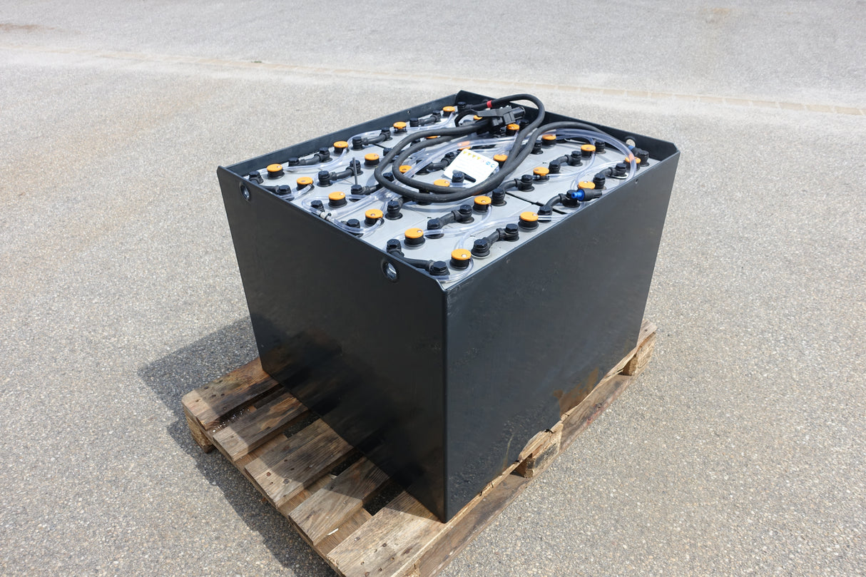 Forklift battery 48V 6PzS750