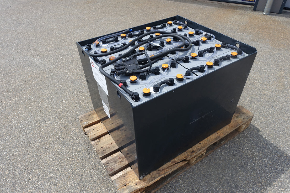 Forklift battery 48V 6PzS750