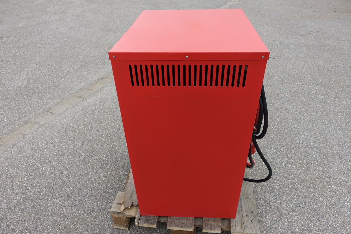 TriCOM 80V 150A Ladegerät TriCOM XL