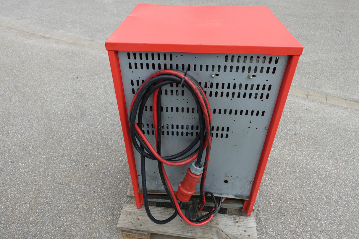 TriCOM 80V 150A Ladegerät TriCOM XL