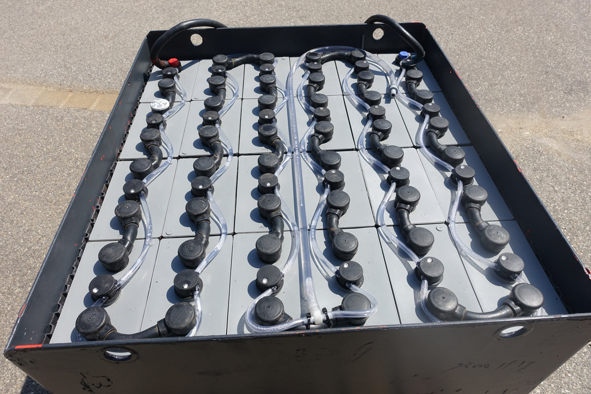 Forklift battery 48V 6PzS690