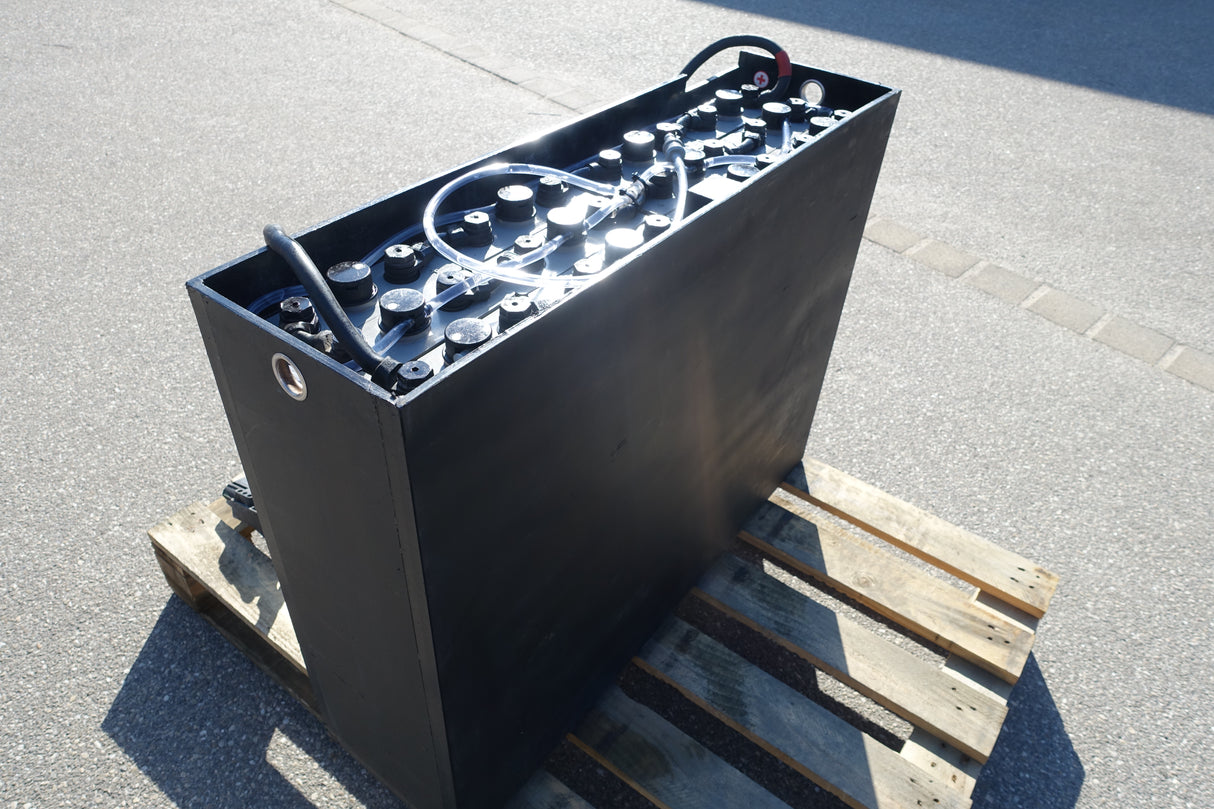 Forklift battery 24V 3PzS375