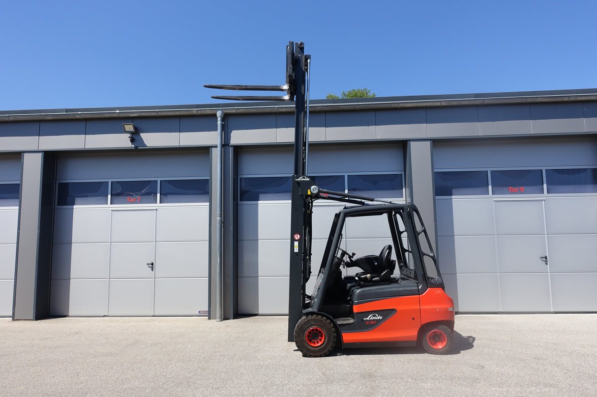 Linde E30-01 3t Elektrostapler