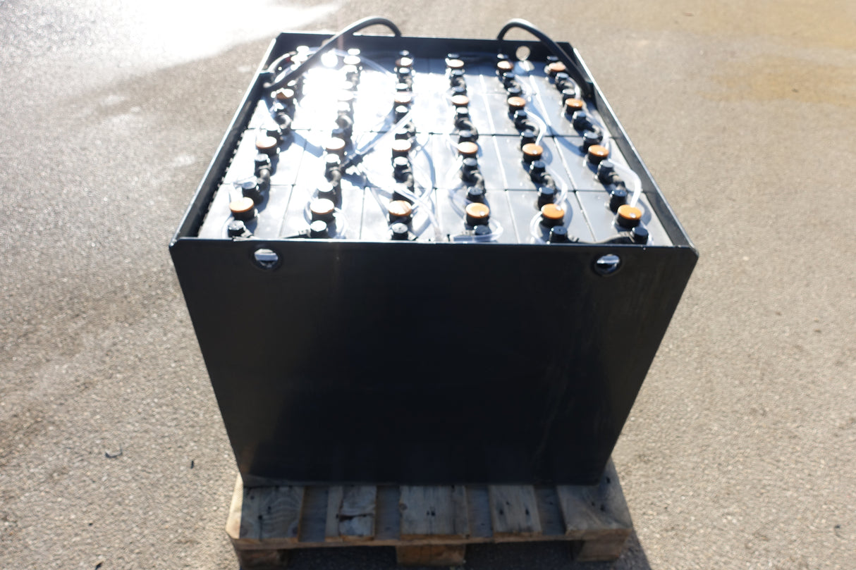 Staplerbatterie 48V 6PzS750