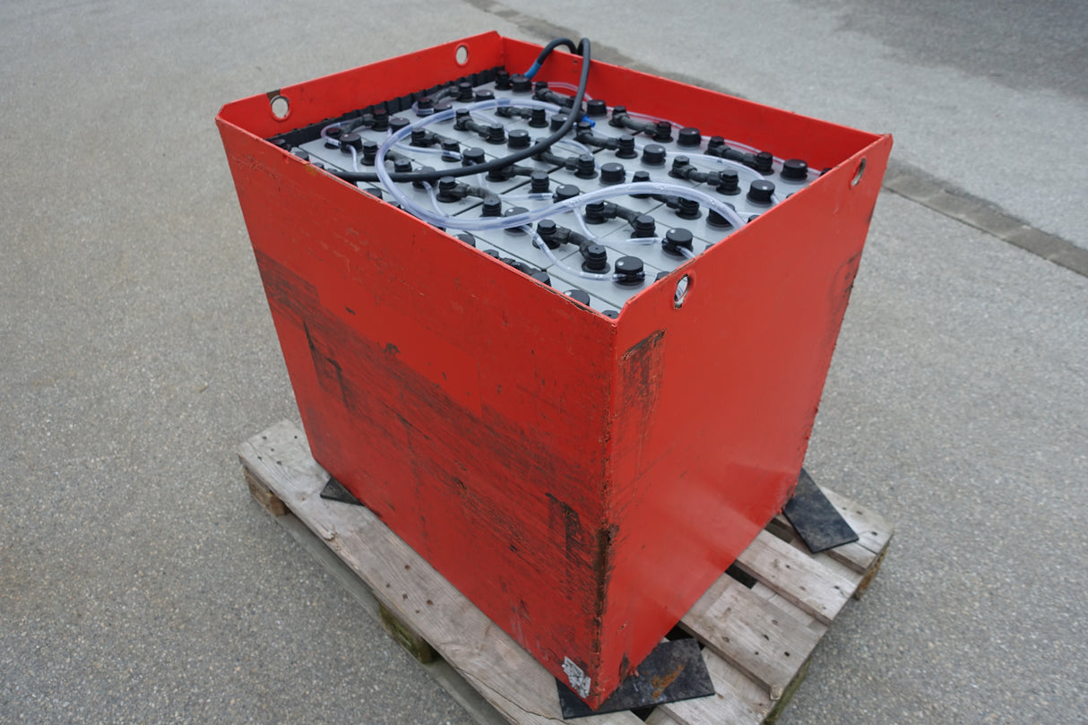 Forklift battery 48V 5PzS700