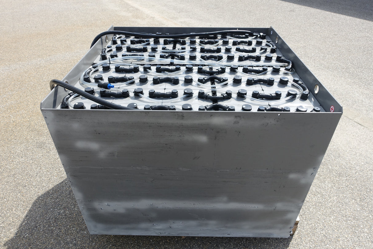 Stuba Staplerbatterie 80V 6PzS930