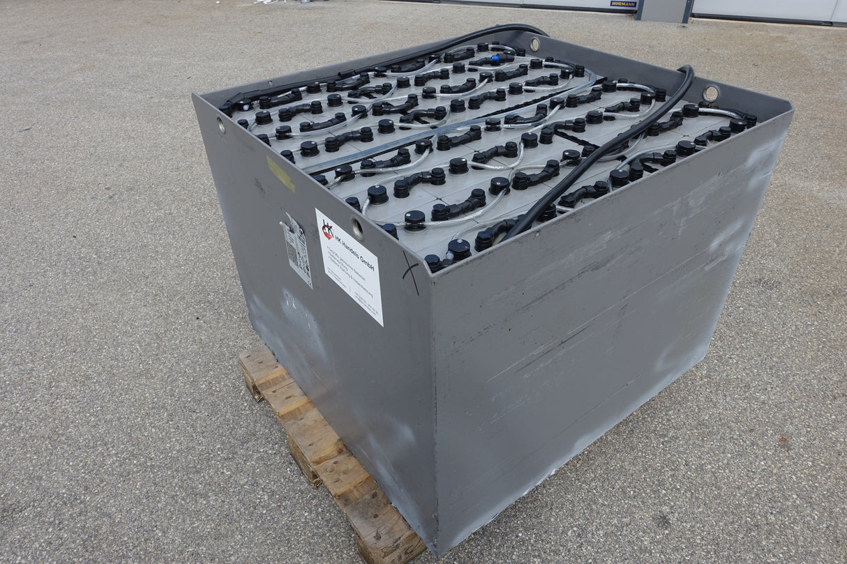 Stuba Staplerbatterie 80V 6PzS930