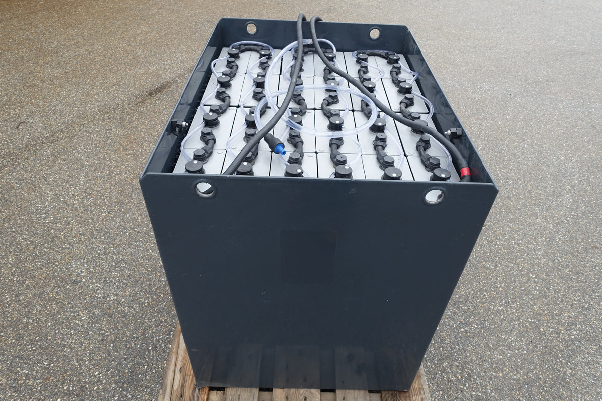 Forklift battery 48V 5PzS700