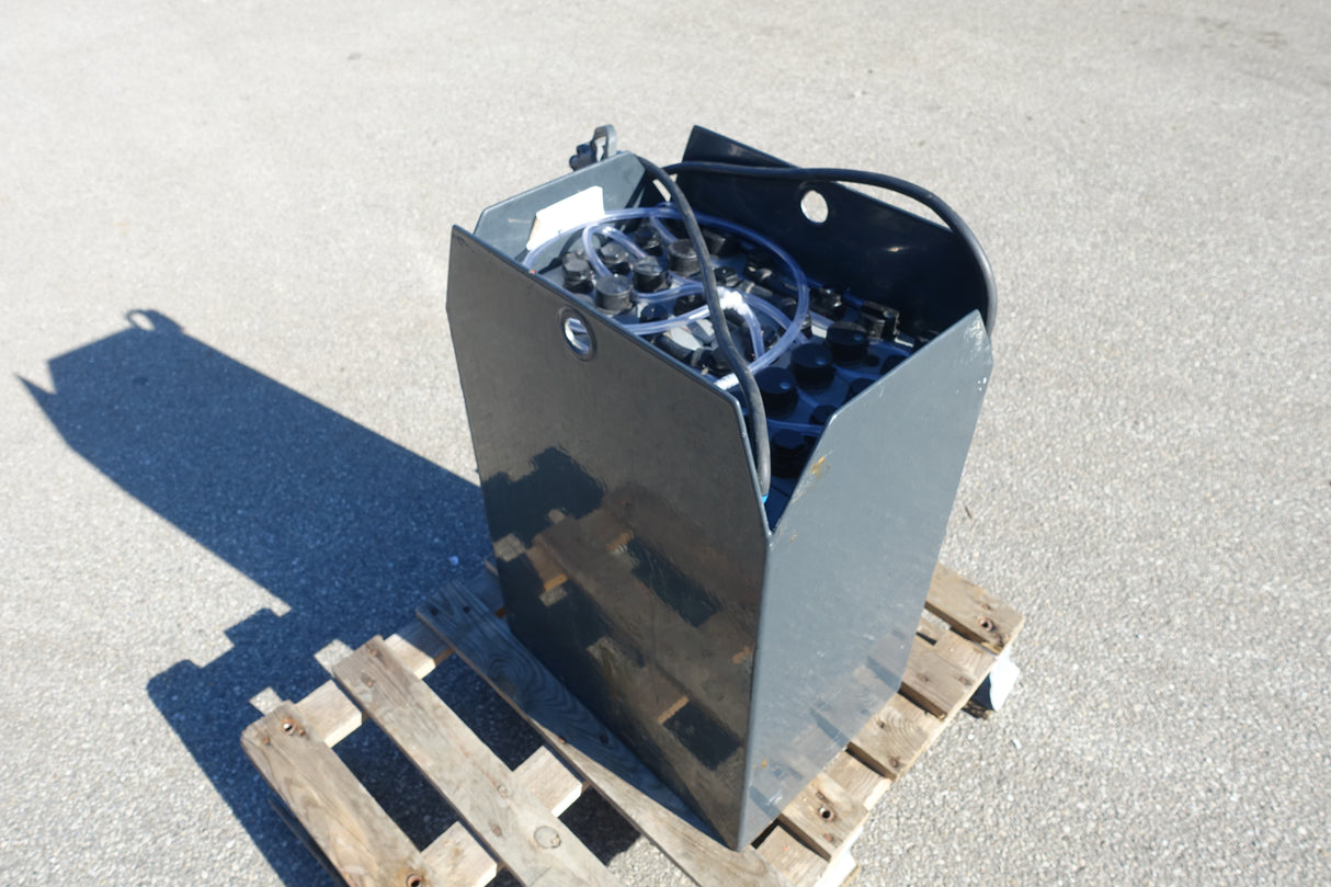 Forklift battery 24V 2PzS180
