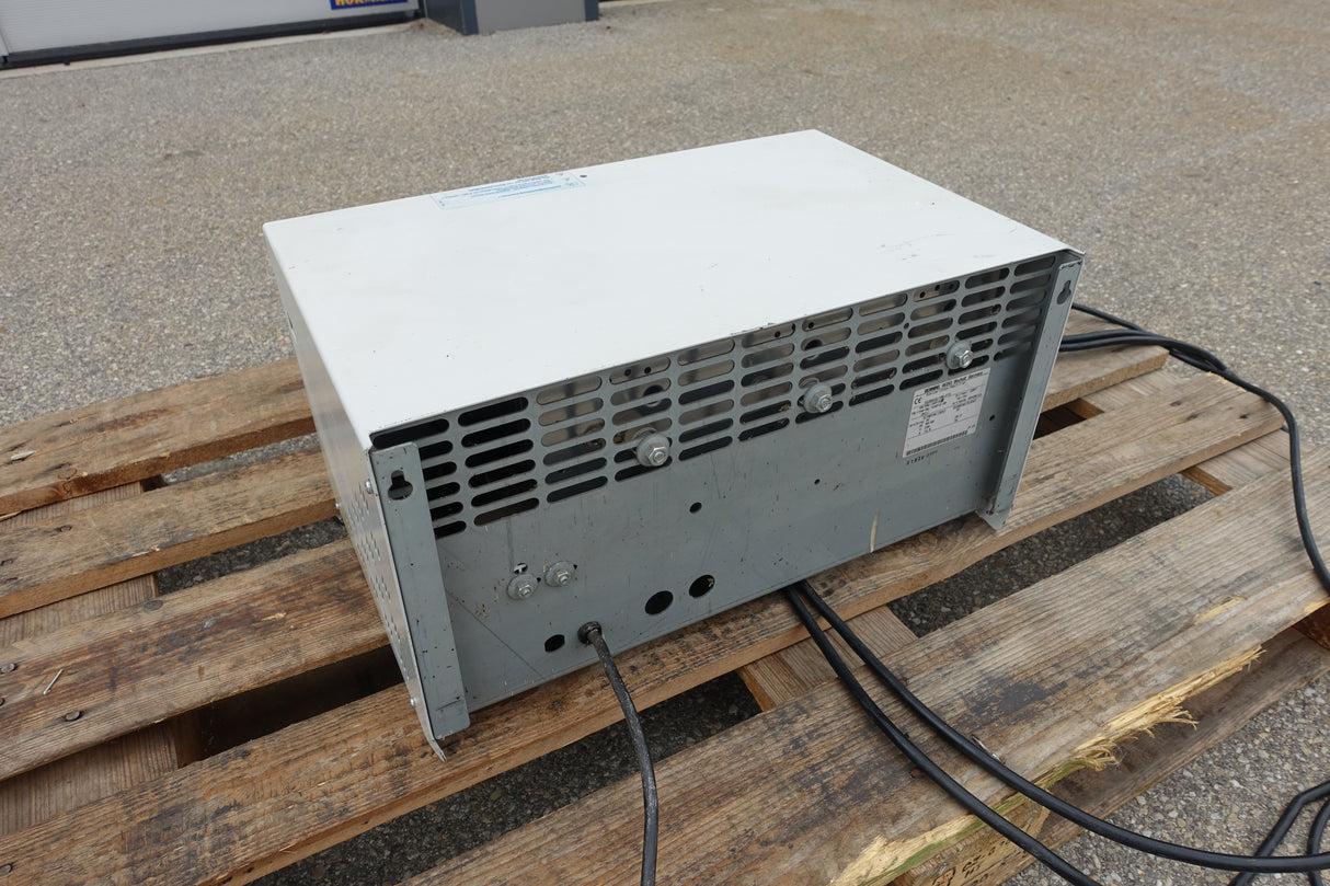 TriCOM 24V 70A Benning / Tricom XXL Ladegerät