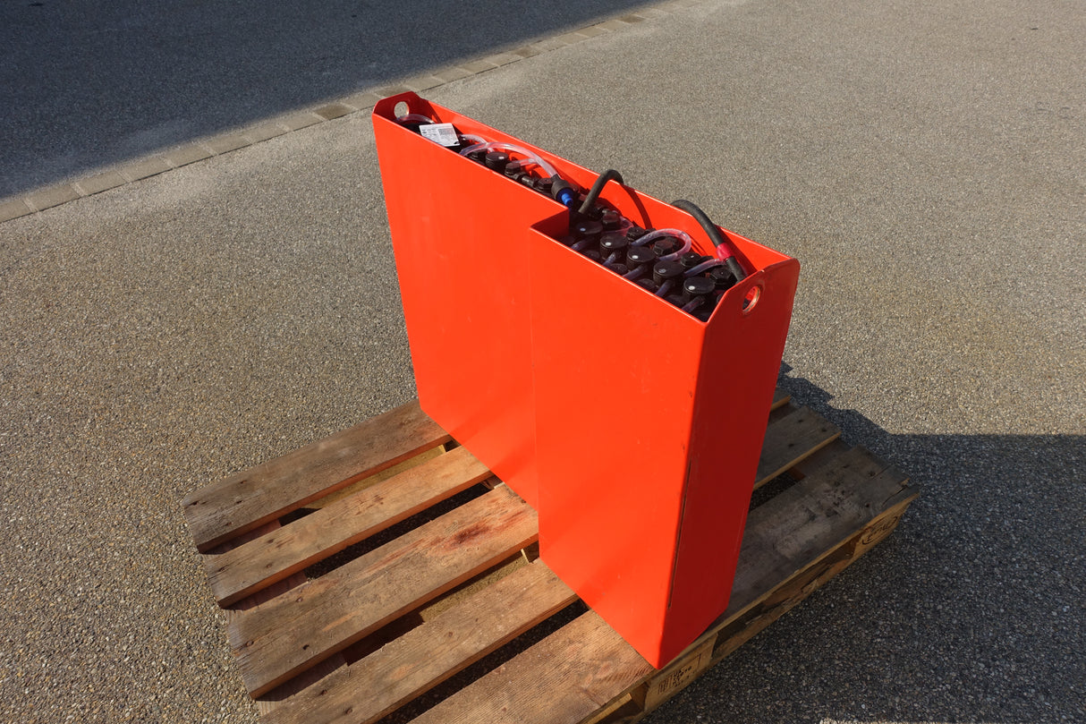 Stuba Staplerbatterie 24V 2PzB200 L-TROG