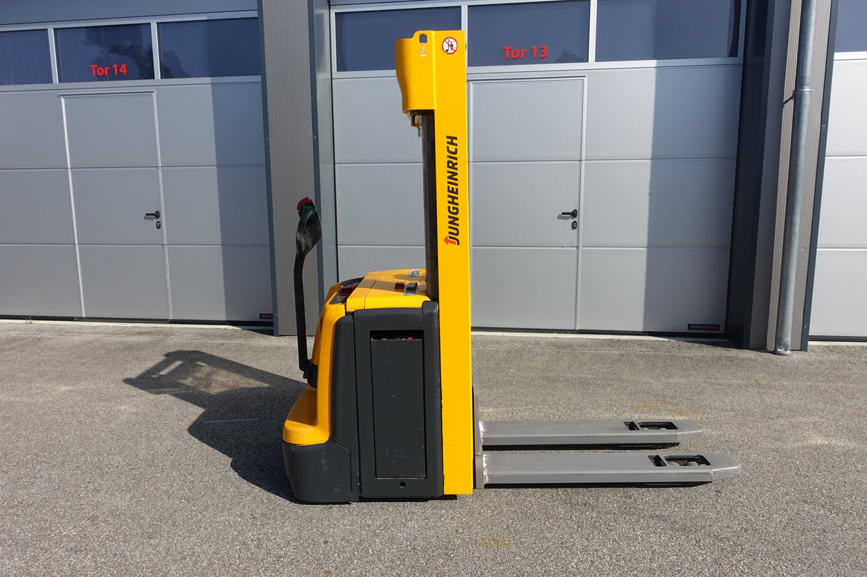 EJC216z Triplex Initialhub