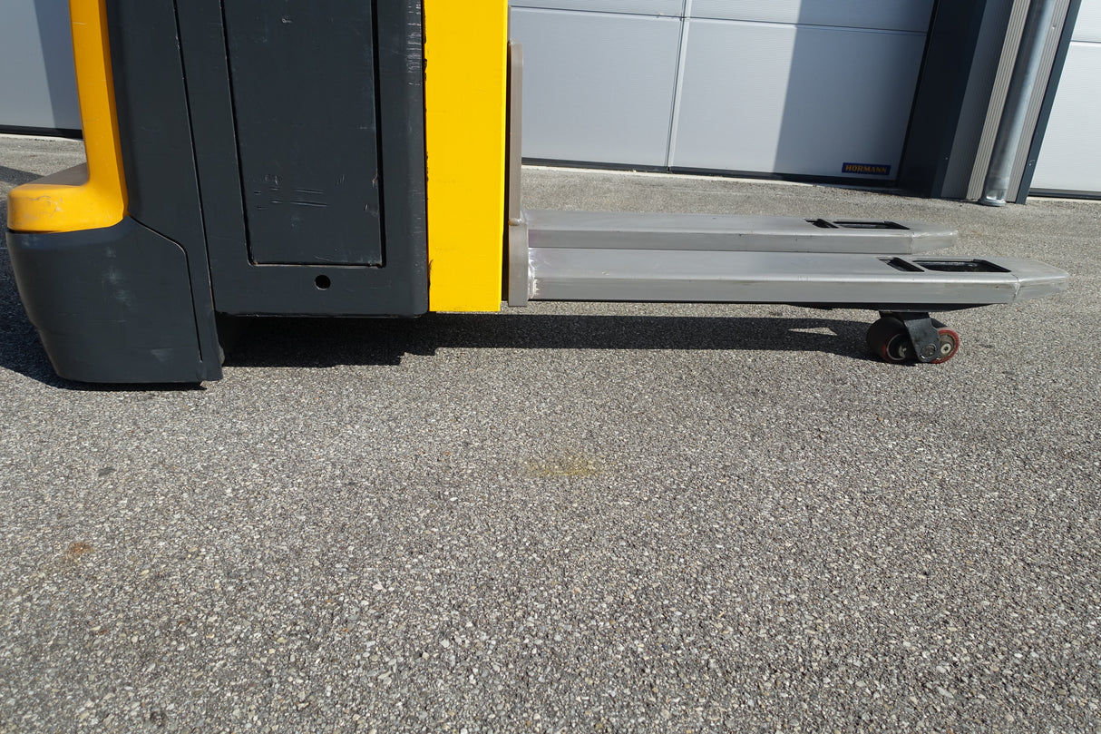 EJC216z Triplex Initialhub