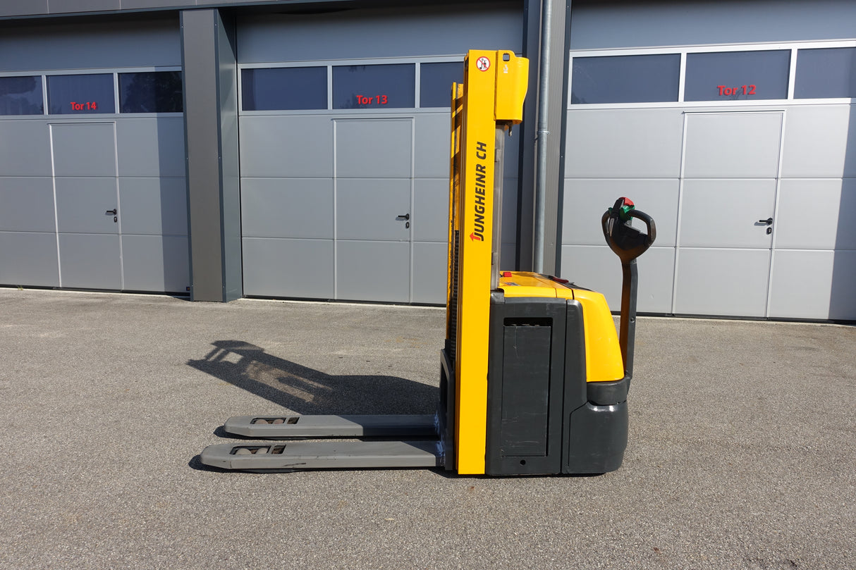 EJC216z Triplex Initialhub