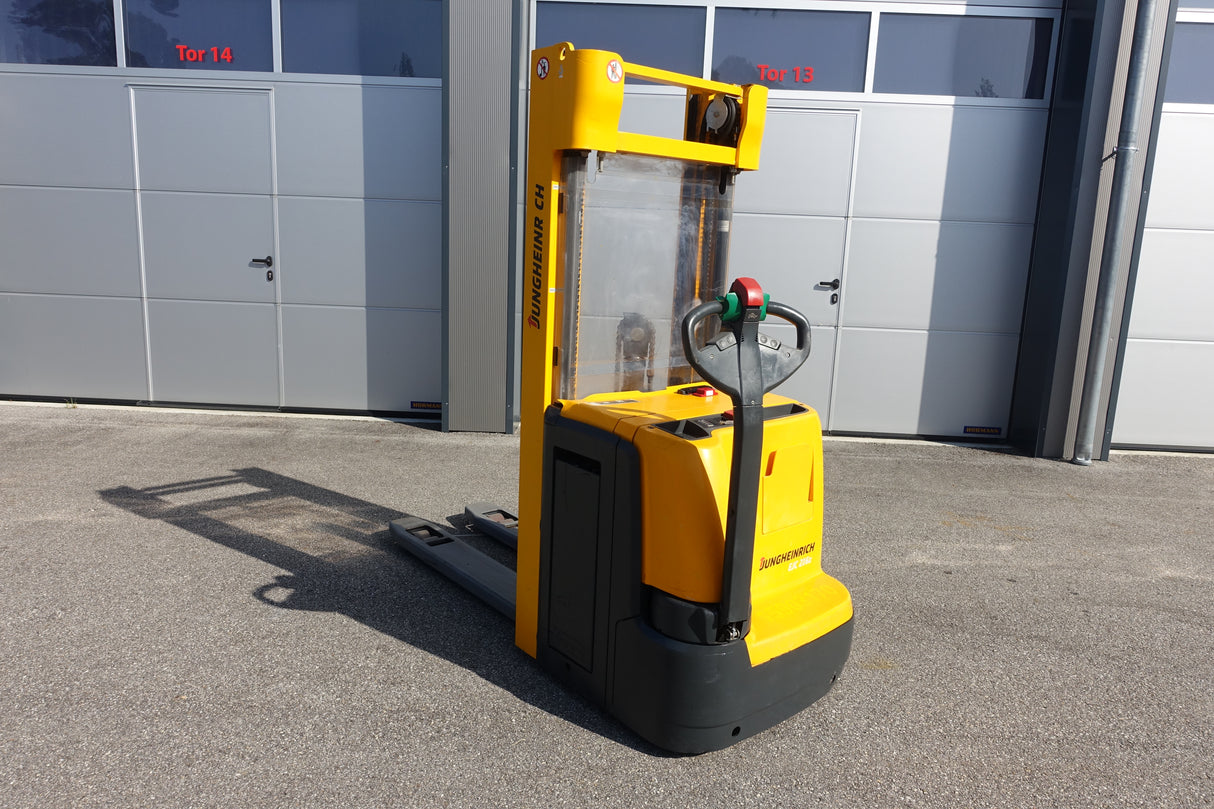 EJC216z Triplex Initialhub