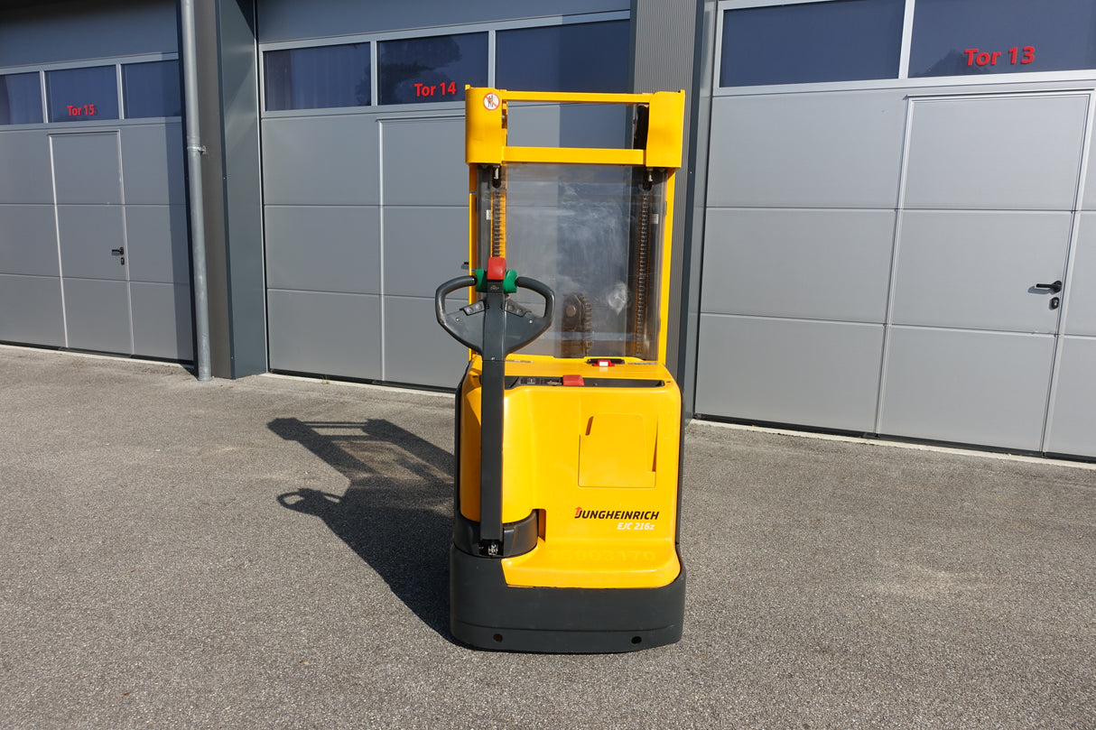 EJC216z Triplex Initialhub