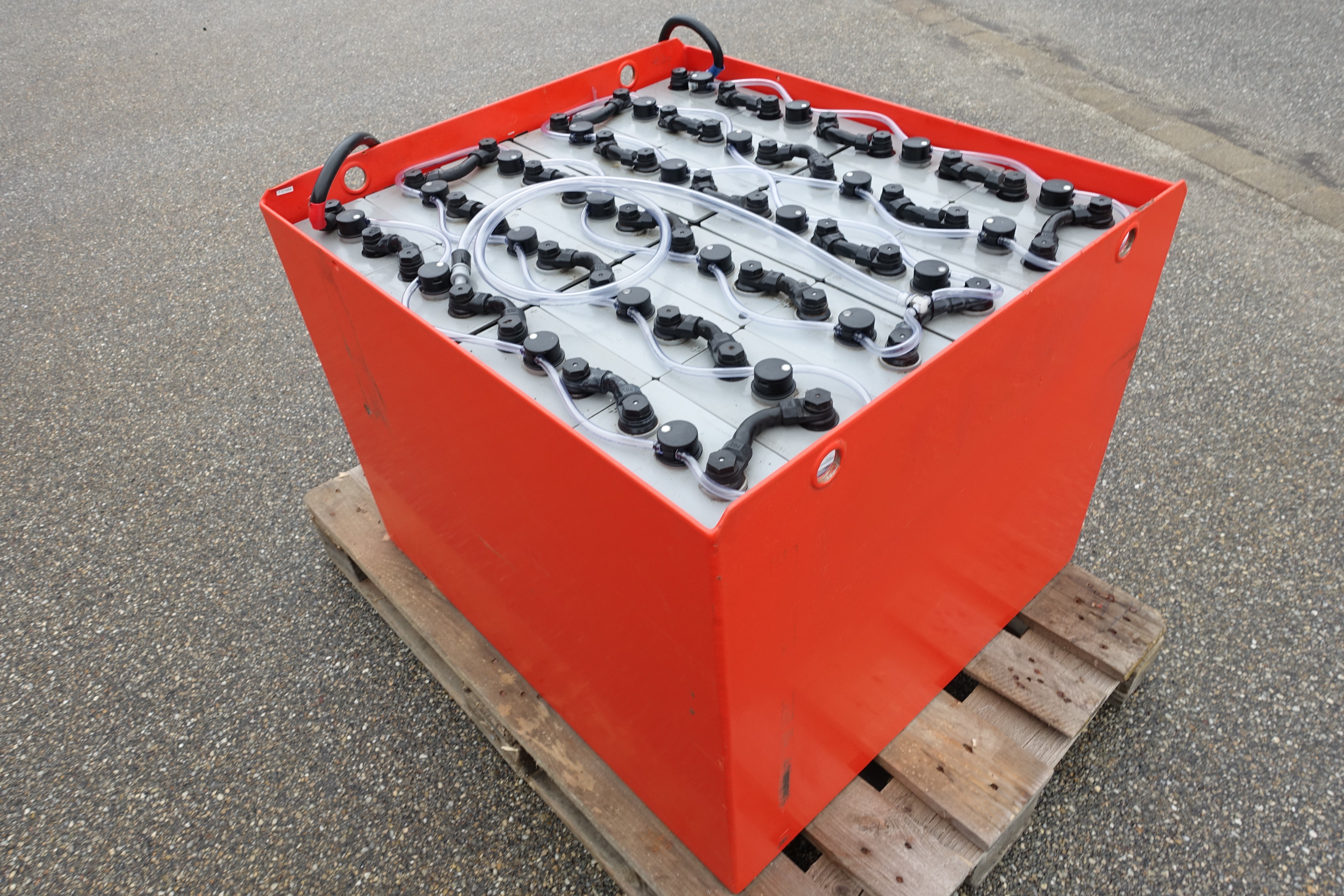 Forklift battery 48V 6PzS720