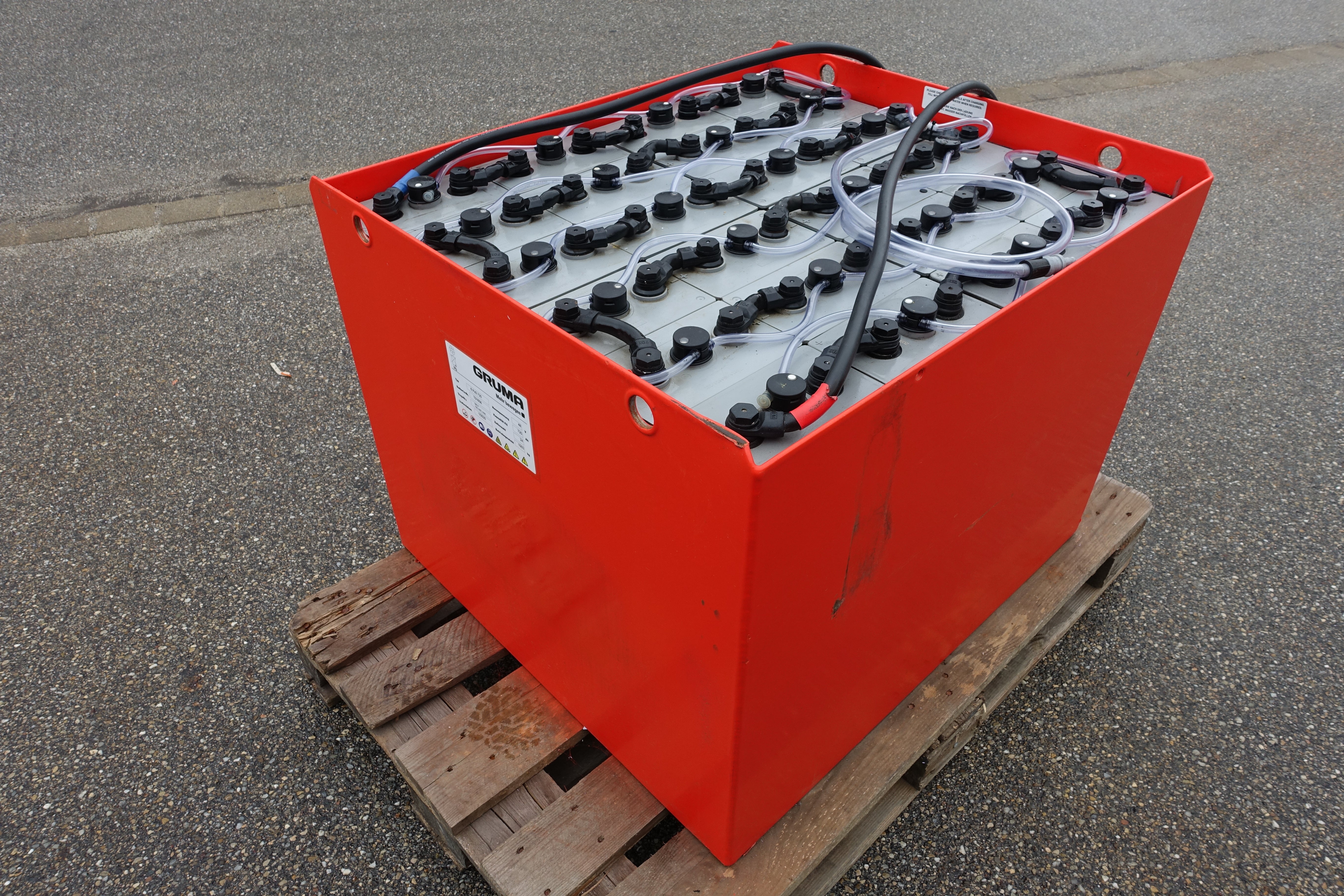 Forklift battery 48V 6PzS720