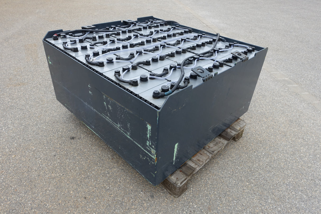 Forklift Battery 80V 7PzS630