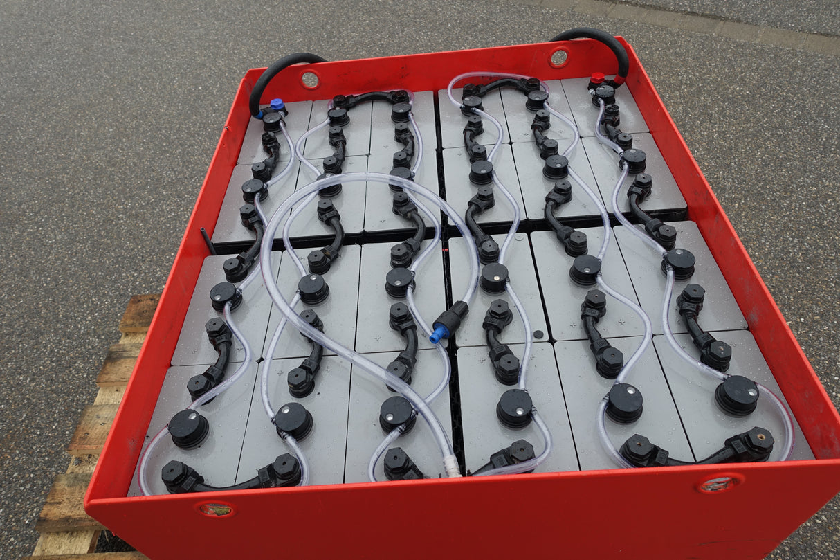 Forklift battery 48V 6PzS690