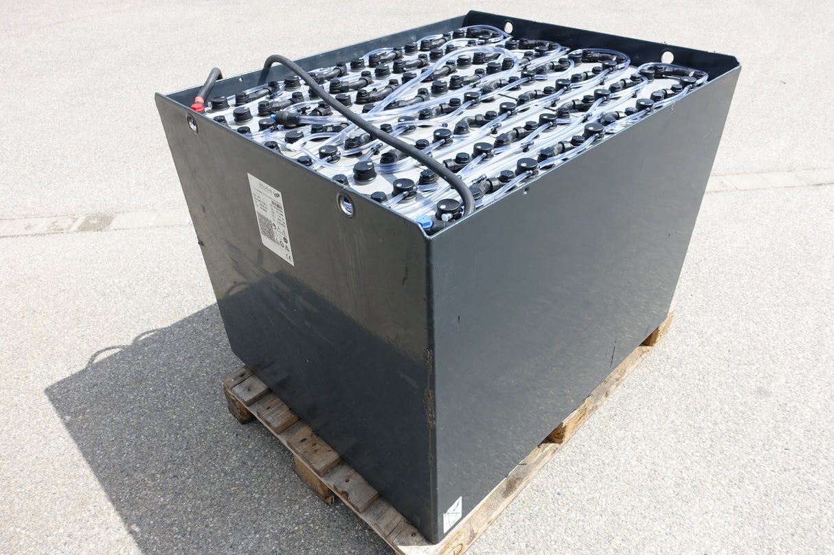 Forklift battery 80V 5PzS775