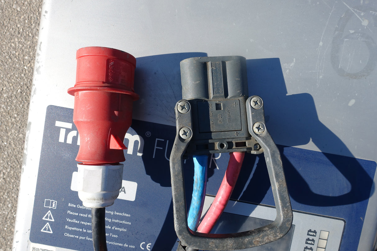 TriCOM 48V 120A Tricom HF Ladegerät