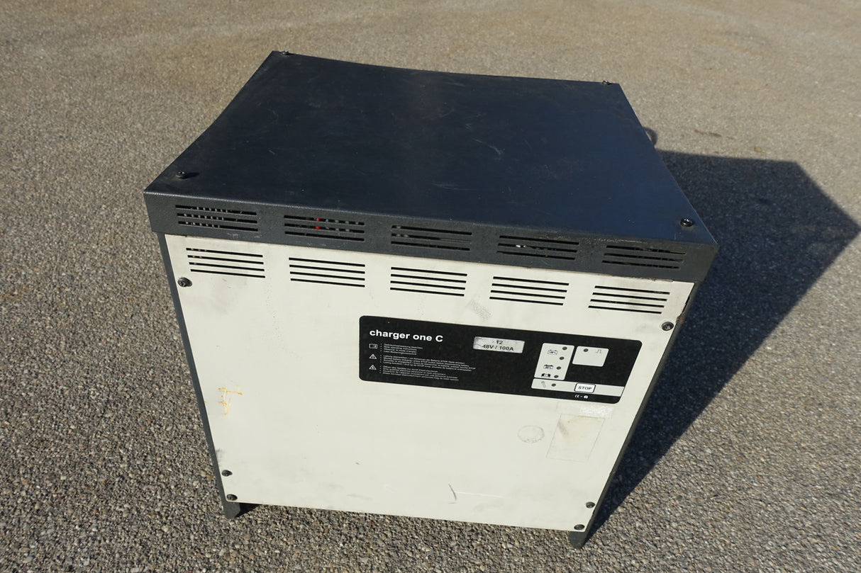 48V 100A industrie automation charger one C Ladegerät