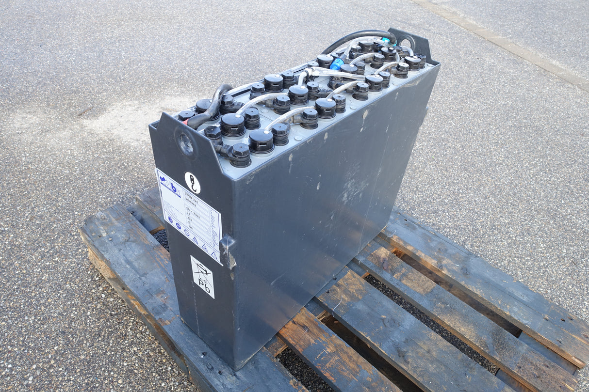 Forklift battery 24V 3PzB225