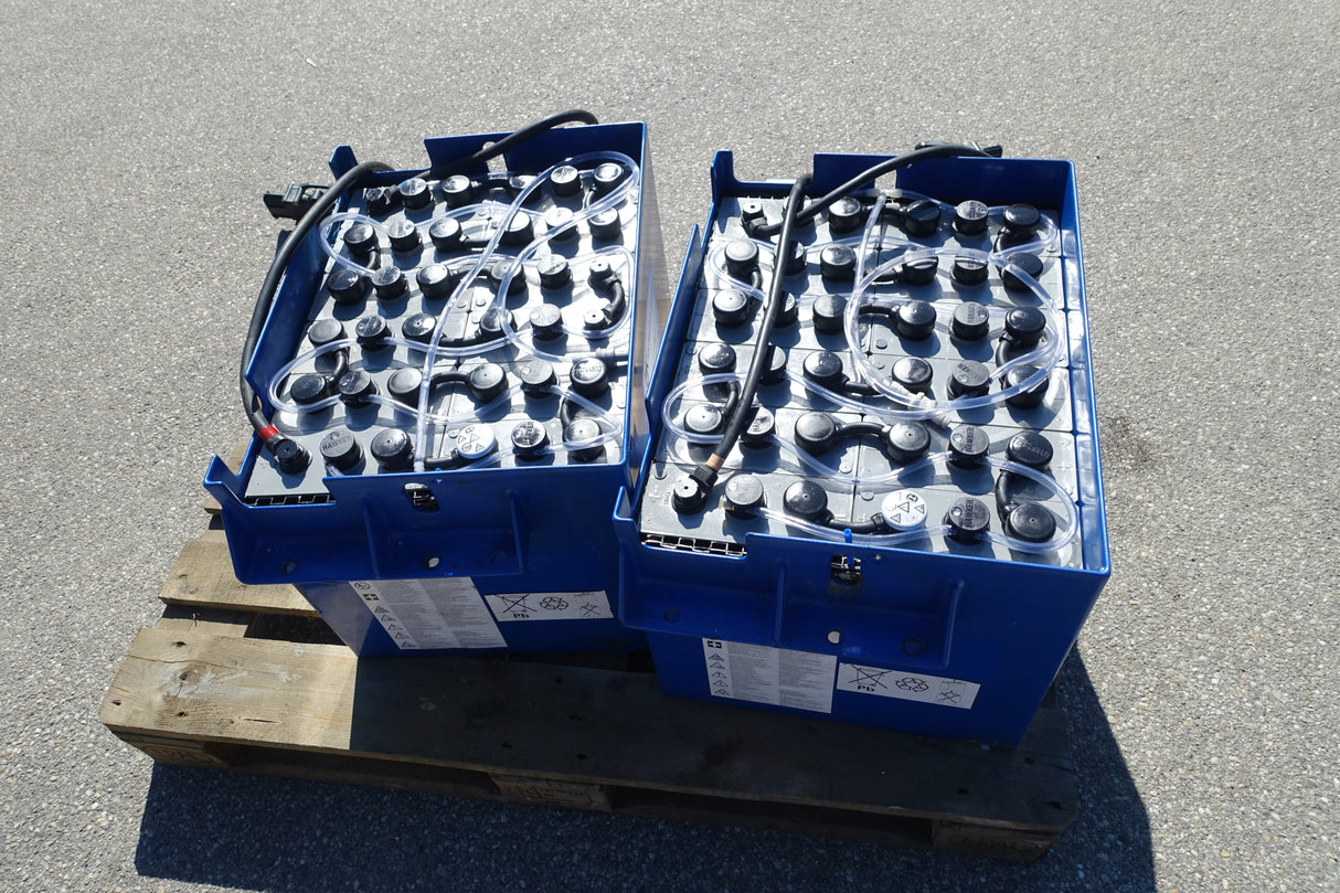 Battery 24V 4PzS240