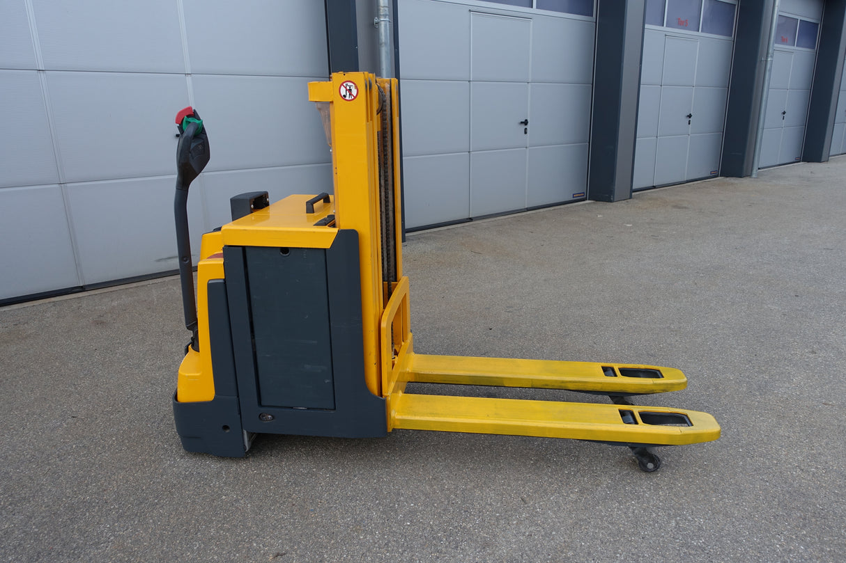 Jungheinrich EJD 220 Ameise