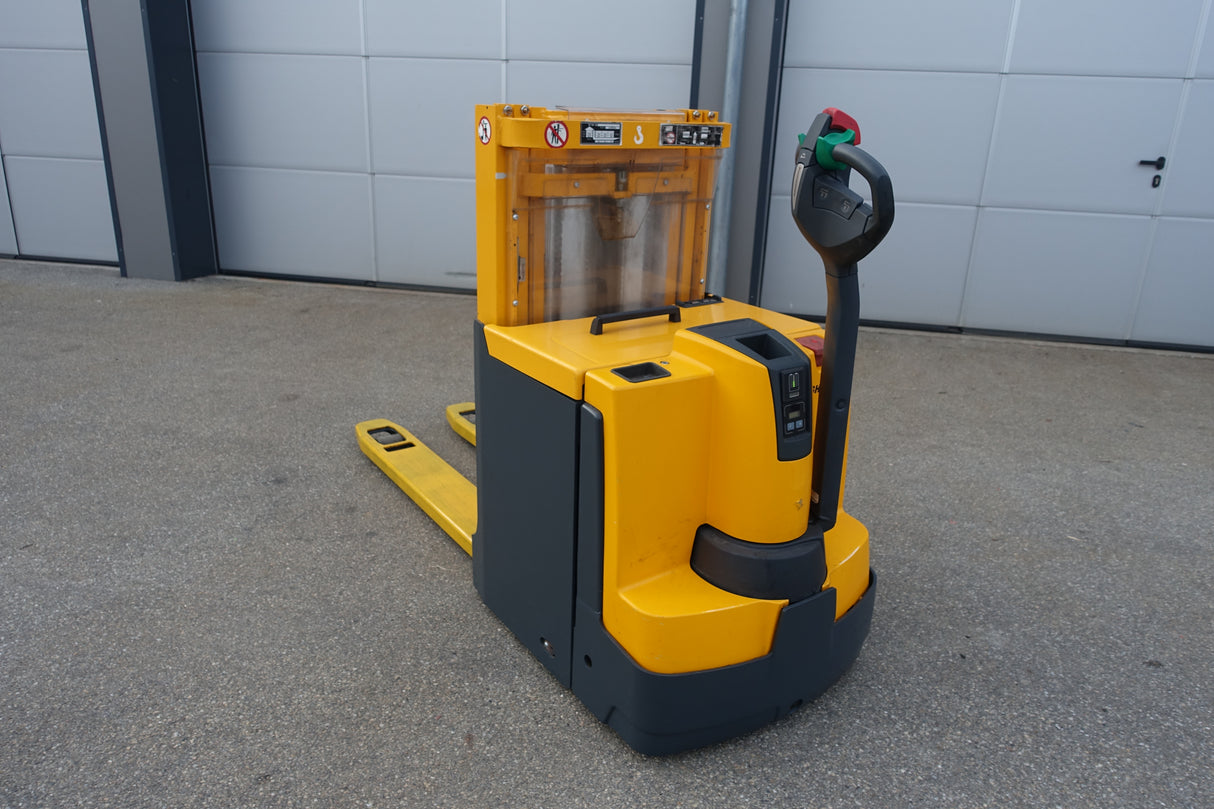 Jungheinrich EJD 220 Ameise