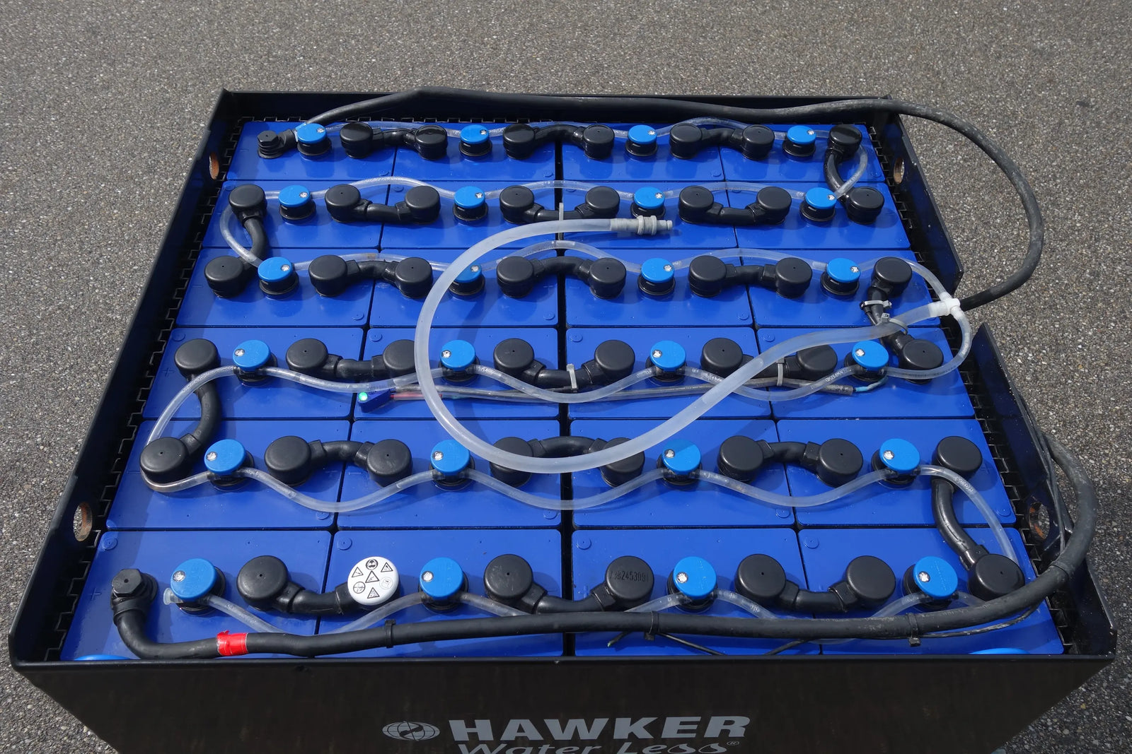 Batterietechnologie: Das ist der Aufbau einer Batterie für Stapler und Flurförderzeuge  - HK Handels GmbH