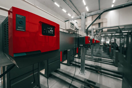 Wie lade ich eine Staplerbatterie richtig auf? - HK Handels GmbH