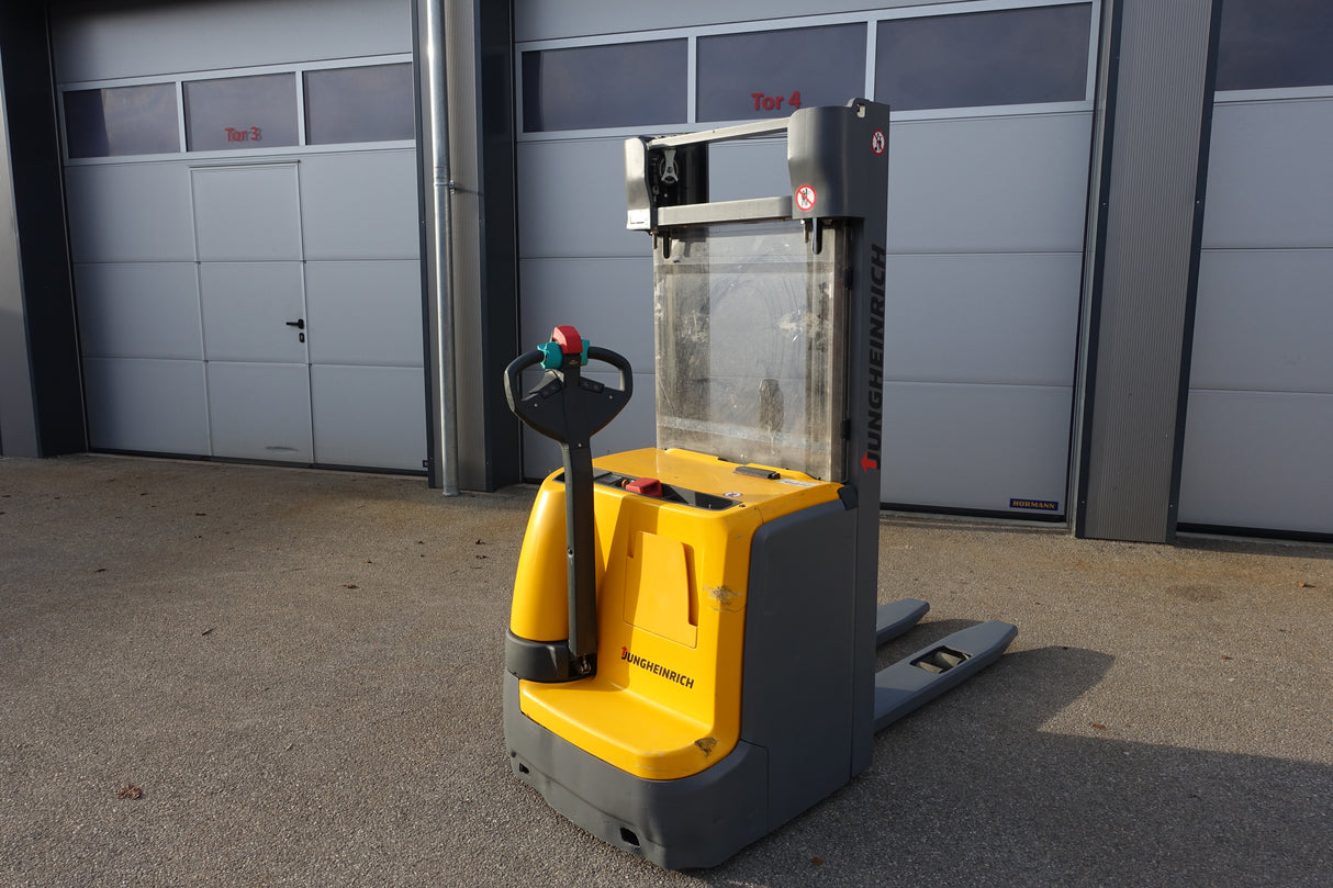 Jungheinrich EJC 212 Ameise