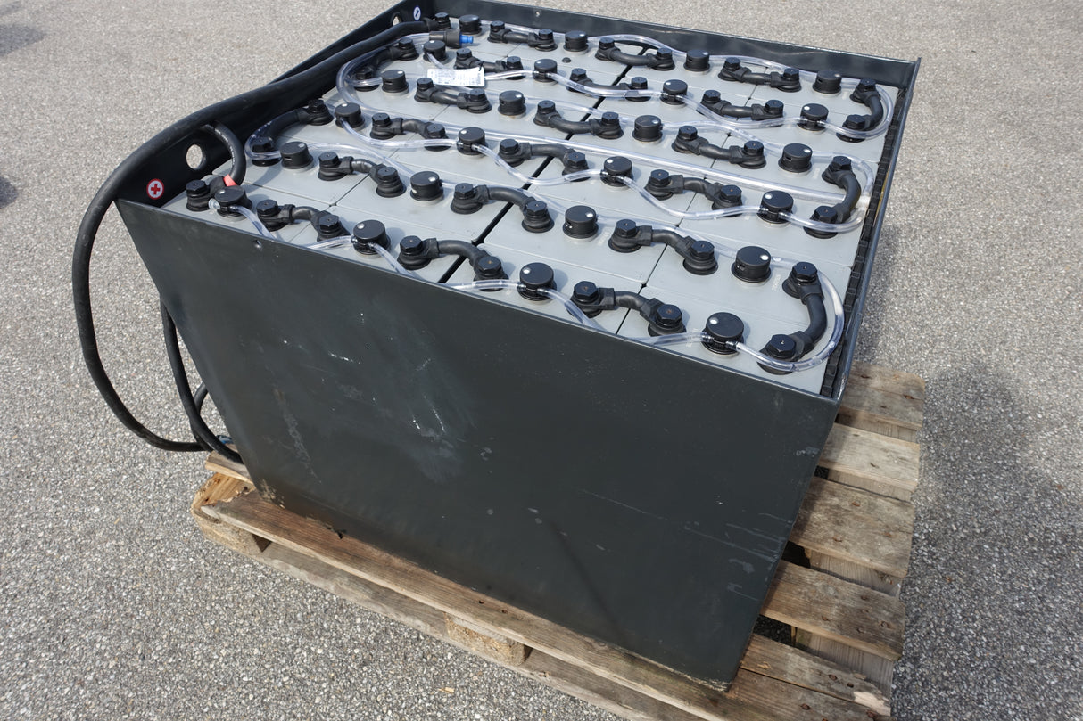 Forklift battery 48V 6PzS750