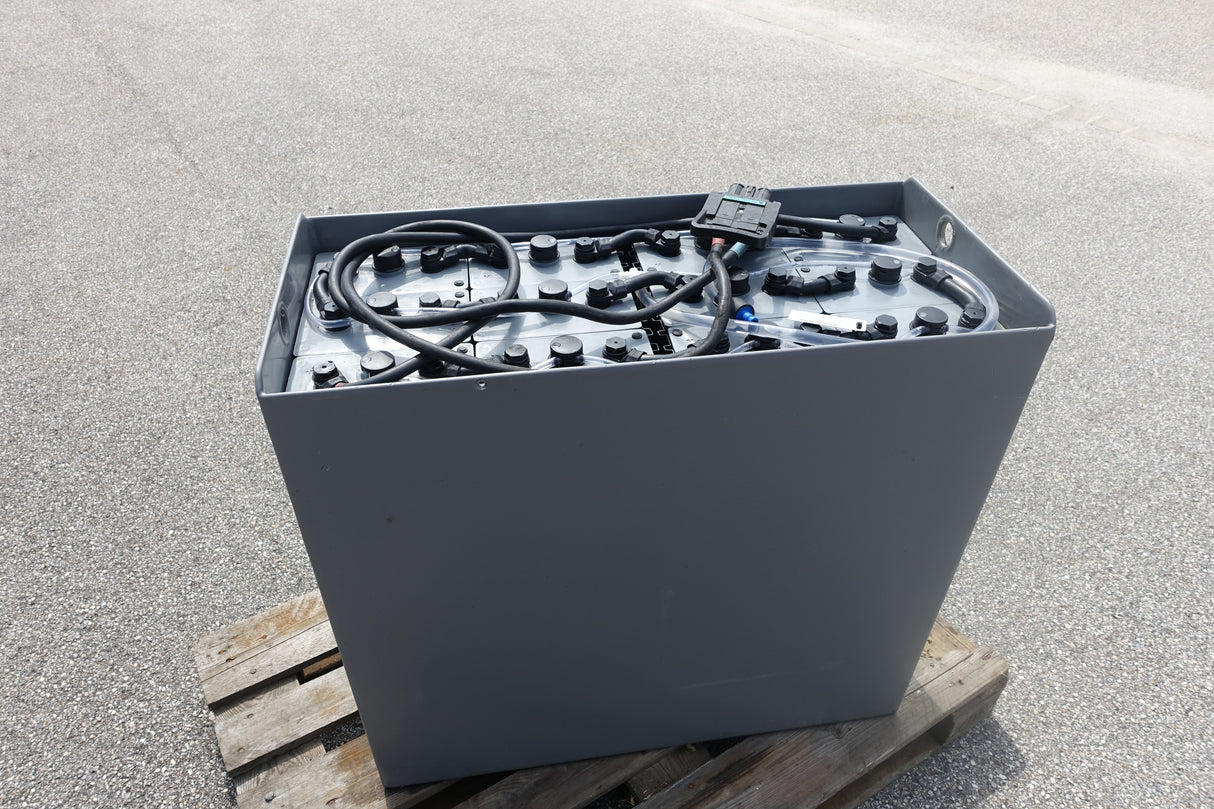 Forklift battery 24V 6PzS930