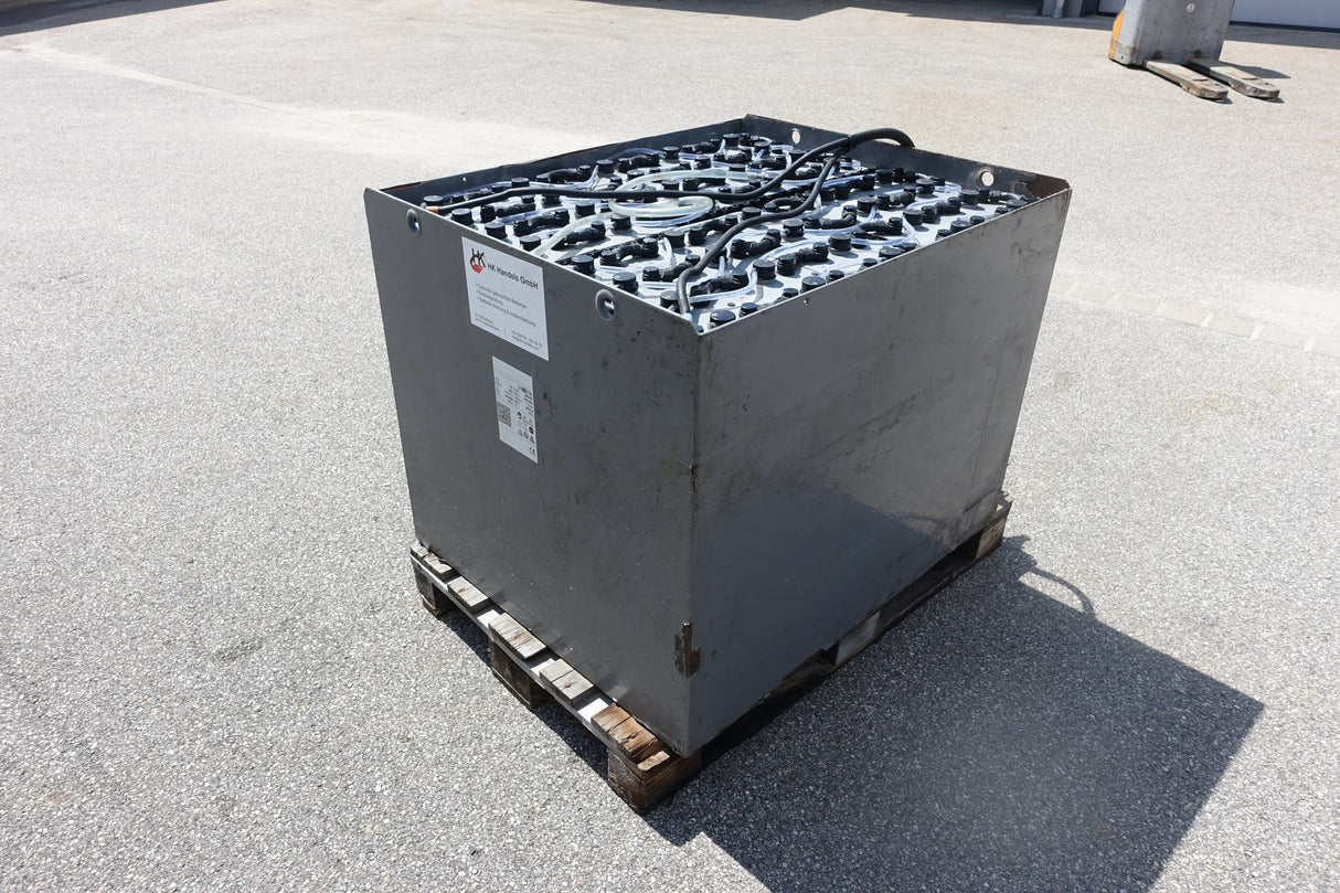 Forklift battery 80V 5PzS775