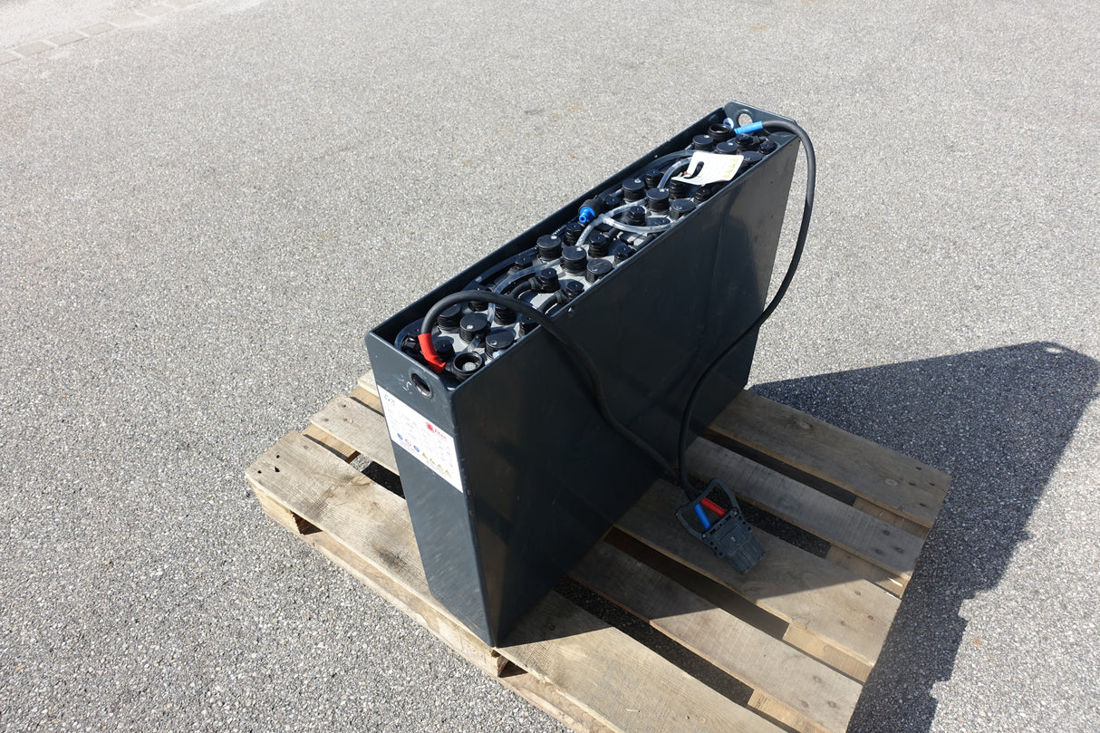 Forklift battery 24V 2PzS250