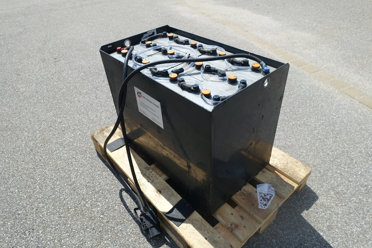 Forklift battery 24V 8PzS1000
