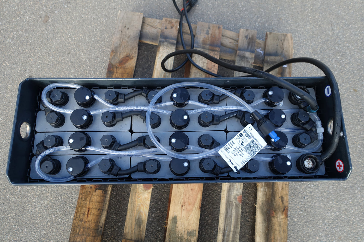 Forklift battery 24V 2PzS180