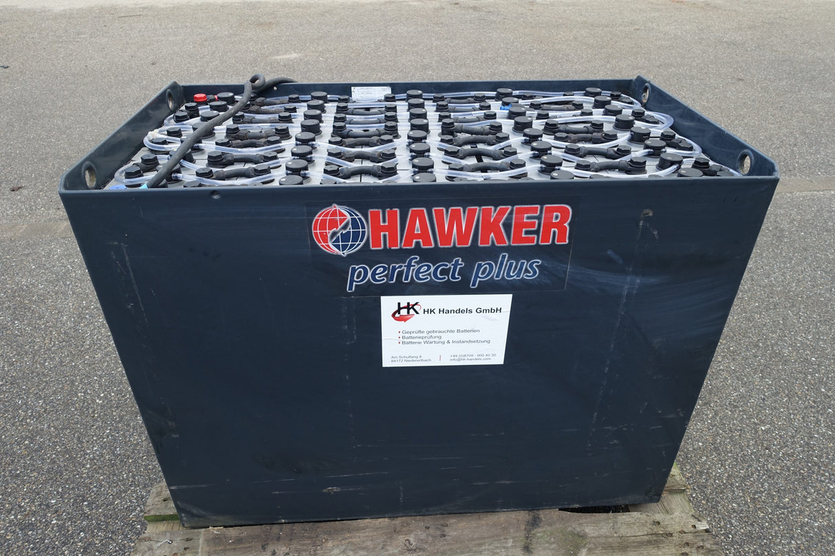 Hawker Staplerbatterie 80V 3PzS465