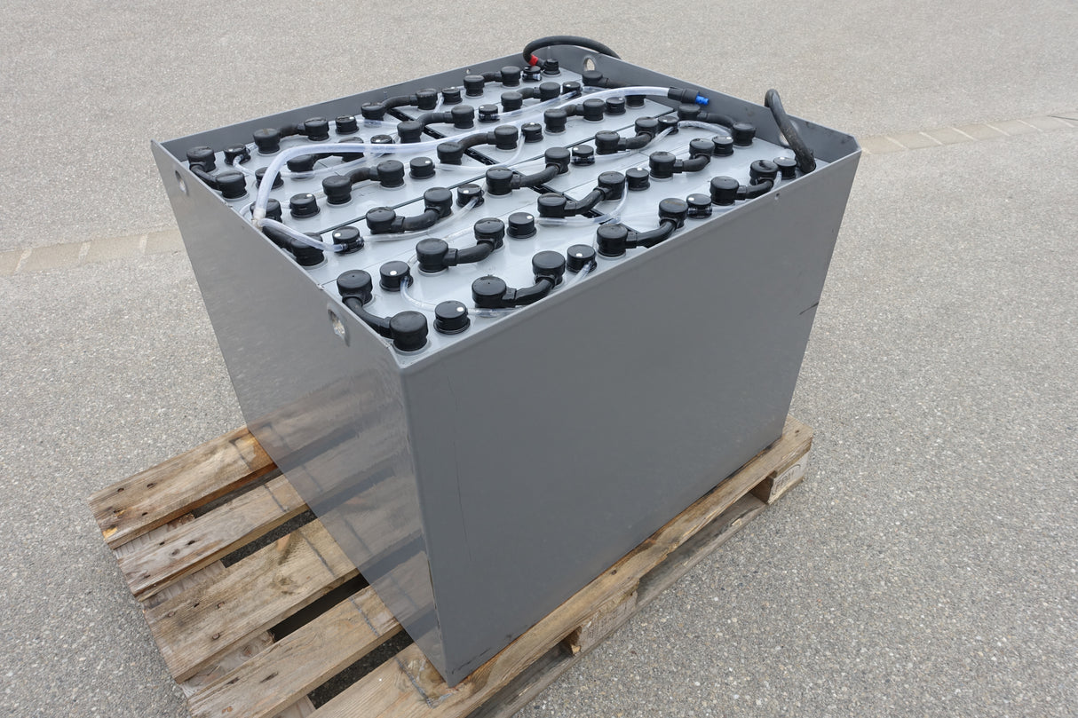 Staplerbatterie 48V 6PzS750