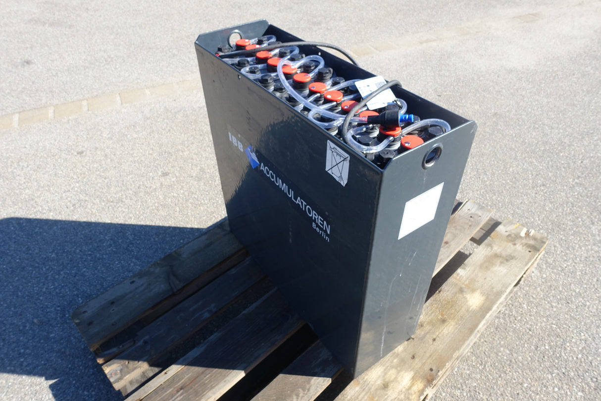 Staplerbatterie 24V 2PzS250
